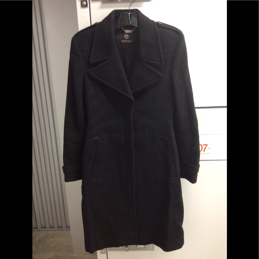 Versace coat. M. 42 IT